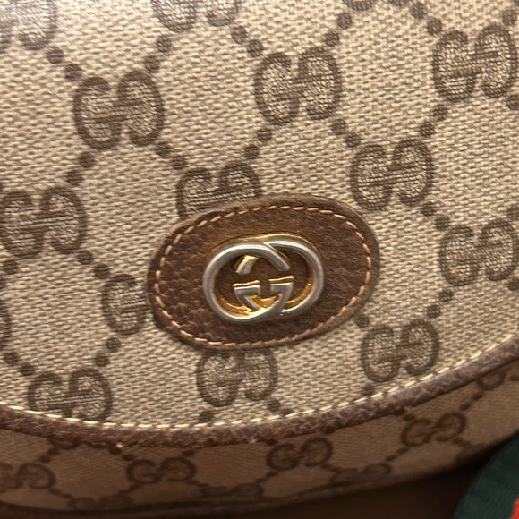 Vintage Gucci Crossbody in EUC - Picture 6 of 14